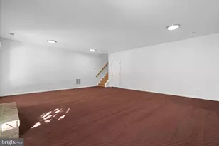 10505 Captain John Smith Ct, Fairfax, VA 22030 - Photo 27