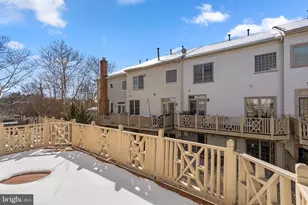 10505 Captain John Smith Ct, Fairfax, VA 22030 - Photo 29