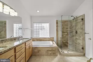 10505 Captain John Smith Ct, Fairfax, VA 22030 - Photo 19