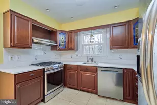 4139 Evergreen Dr, Fairfax, VA 22032 - Photo 11