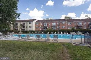 9479 Fairfax Blvd, Fairfax, VA 22031 - Photo 5