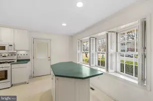 3209 Armory Ct, Fairfax, VA 22030 - Photo 15