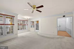 4110 Vanderbilt Ct, Fairfax, VA 22030 - Photo 3