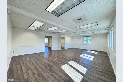 3935 University Drive, Fairfax, VA 22030 - Photo 5