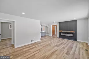 3629 Parklane Rd, Fairfax, VA 22030 - Photo 13