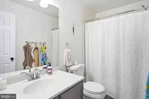 9622 Ridge Ave, Fairfax, VA 22030 - Photo 25