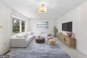 3709 Howsen Ave, Fairfax, VA 22030 - Photo 7