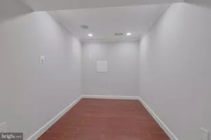 3911 Egan Dr, Fairfax, VA 22030 - Photo 29