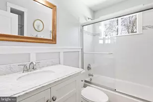 3817 Ren Rd, Fairfax, VA 22030 - Photo 19