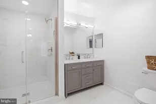 3865 Wilcoxson Dr, Fairfax, VA 22031 - Photo 5