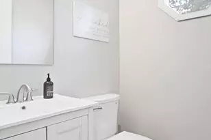 3865 Wilcoxson Dr, Fairfax, VA 22031 - Photo 35