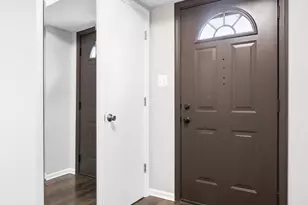 3865 Wilcoxson Dr, Fairfax, VA 22031 - Photo 9