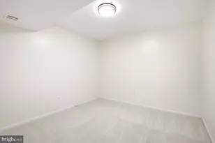 3865 Wilcoxson Dr, Fairfax, VA 22031 - Photo 39