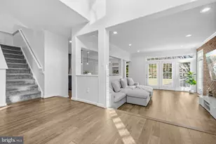 9800 Bolton Village Ct, Fairfax, VA 22032 - Photo 7