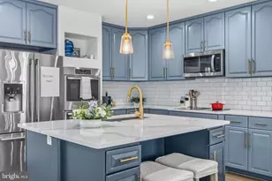 9800 Bolton Village Ct, Fairfax, VA 22032 - Photo 15