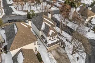 9800 Bolton Village Ct, Fairfax, VA 22032 - Photo 5