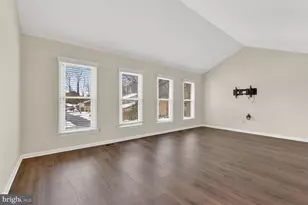 9926 Great Oaks Way, Fairfax, VA 22030 - Photo 5