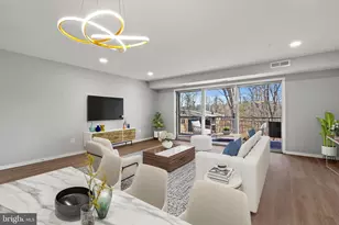 10171 Fair Woods Dr, Fairfax, VA 22030 - Photo 5