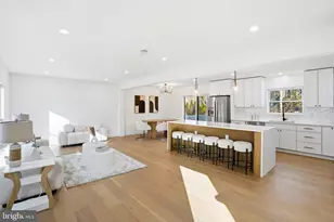 10704 Howerton Ave, Fairfax, VA 22030 - Photo 5