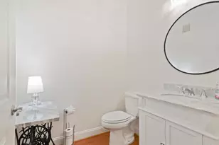 10328 Sager Ave, Fairfax, VA 22030 - Photo 13