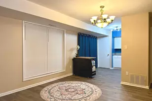 10135 Fair Woods Dr, Fairfax, VA 22030 - Photo 13