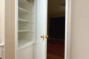 10135 Fair Woods Dr, Fairfax, VA 22030 - Photo 37