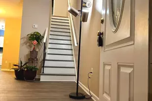 10135 Fair Woods Dr, Fairfax, VA 22030 - Photo 7