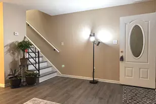 10135 Fair Woods Dr, Fairfax, VA 22030 - Photo 5