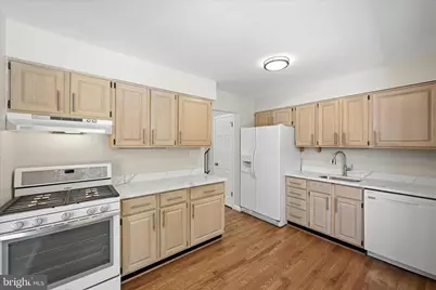 9732 Saint Andrews Drive, Fairfax, VA 22030 - Photo 23