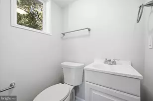 9732 St Andrews Dr, Fairfax, VA 22030 - Photo 51