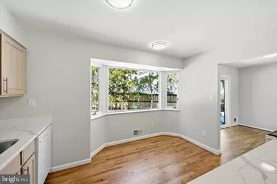 9732 Saint Andrews Drive, Fairfax, VA 22030 - Photo 21