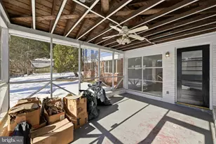 9732 St Andrews Dr, Fairfax, VA 22030 - Photo 57