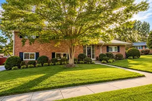 10301 Monroe Ct, Fairfax, VA 22030 - Photo 1