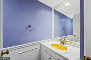 3236 Cambridge Ct, Fairfax, VA 22030 - Photo 9