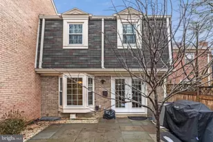 3236 Cambridge Ct, Fairfax, VA 22030 - Photo 31