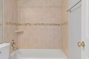 4105 Oxford Ln, Fairfax, VA 22030 - Photo 25