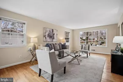 10113 Cardinal Road, Fairfax, VA 22030 - Photo 5