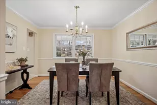 10113 Cardinal Rd, Fairfax, VA 22030 - Photo 9