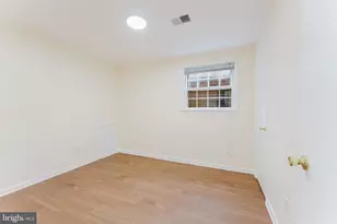 10811 Orchard St, Fairfax, VA 22030 - Photo 41