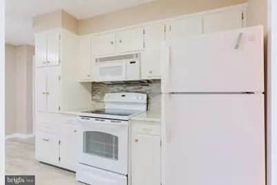 10811 Orchard Street, Fairfax, VA 22030 - Photo 17