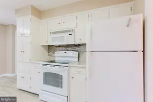 10811 Orchard St, Fairfax, VA 22030 - Photo 17