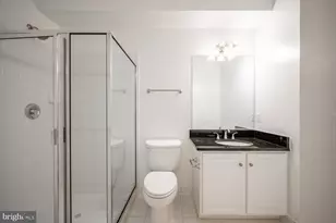 10328 Sager Ave, Fairfax, VA 22030 - Photo 17