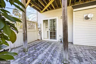 4184 Governor Yeardley Ln, Fairfax, VA 22030 - Photo 51