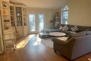 9913 Farr Dr, Fairfax, VA 22030 - Photo 3