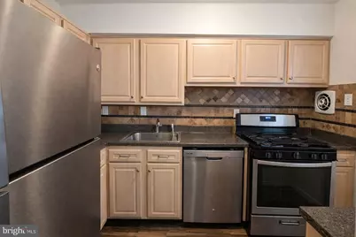 11104 Snug Haven Lane, Fairfax, VA 22030 - Photo 5