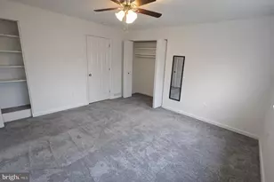 11104 Snug Haven Ln, Fairfax, VA 22030 - Photo 9