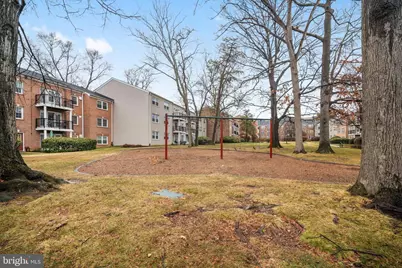 9481 Fairfax Boulevard #203, Fairfax, VA 22031 - Photo 11