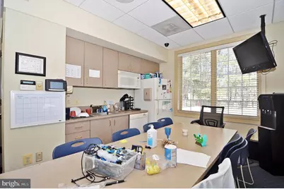 10614 Warwick Avenue #A, Fairfax, VA 22030 - Photo 29