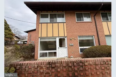 10163 Fair Woods Drive, Fairfax, VA 22030 - Photo 1