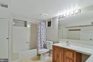 4038 Poplar St, Fairfax, VA 22030 - Photo 19